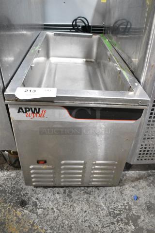 APW Wyott CTCW43 Stainless Steel Commercial Countertop Food Warmer. 120 Volts, 1 Phase.