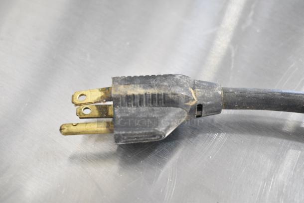 Multimixer 9B Metal Countertop 4 Head Drink Mixer. 115 Volts, 1 Phase. Tested and Working! - Image 8 of 8