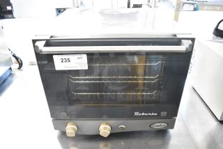 2019 Cadco Unox Roberta XAF003 Stainless Steel Commercial Countertop Electric Powered Convection Oven. 120 Volts, 1 Phase. Tested and Working!
