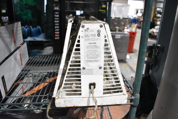4 MX-360 Metal Light Trap / Bug Zapper. 120 Volts, 1 Phase. 4 Times Your Bid! - Image 3 of 5