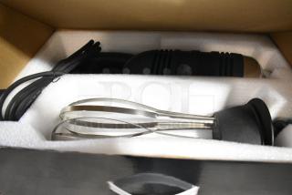 2 BRAND NEW SCRATCH AND DENT! AvaMix 928IBHDW10DX Commercial Immersion Blender. 115 Volts, 1 Phase. 2 Times Your Bid!