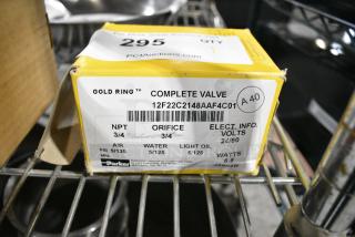 BRAND NEW SCRATCH AND DENT! Parker 12F22C2148AAF4C01 Complete Valve.