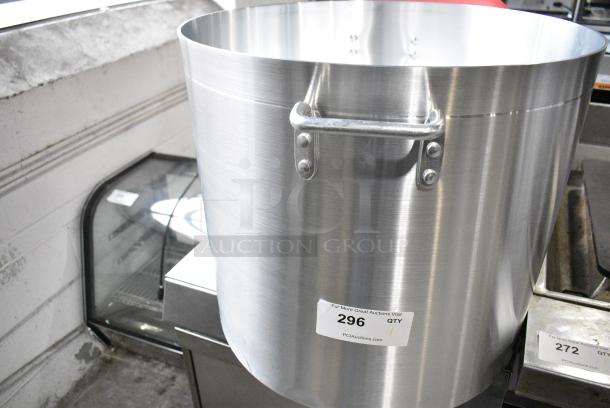 BRAND NEW SCRATCH AND DENT! Choice 471SP100QT 100 Qt. Standard Weight Aluminum Stock Pot - Image 1 of 3