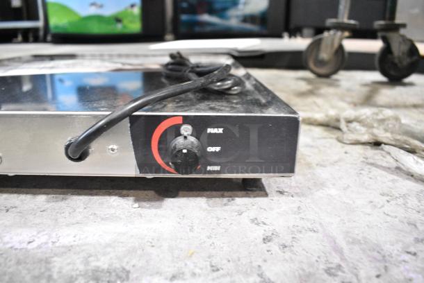 BRAND NEW SCRATCH AND DENT! ServIt 423HSW2024 24" Stainless Steel Heated Shelf Warmer. 120 Volts, 1 Phase. - Image 2 of 4
