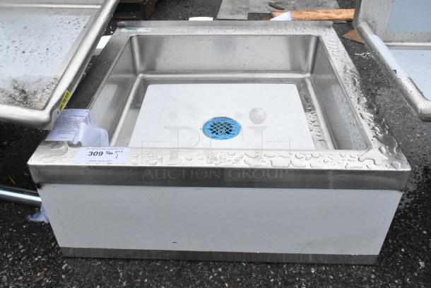 BRAND NEW SCRATCH AND DENT! Regency 600SM24246 29" 16-Gauge Stainless Steel One Compartment Floor Mop Sink - 24" x 24" x 6" Bowl - Image 1 of 6