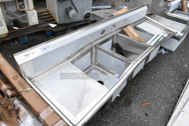 BRAND NEW SCRATCH AND DENT! Regency 600S31620218 Stainless Steel 3 Bay Sink w/ Dual Drain Boards. - Image 2 of 9