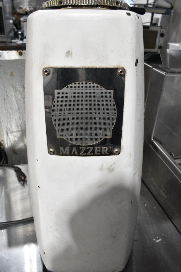 Mazzer Luigi Metal Commercial Countertop Espresso Bean Grinder. 115 Volts, 1 Phase. Tested and Does Not Power On - Image 13 of 15