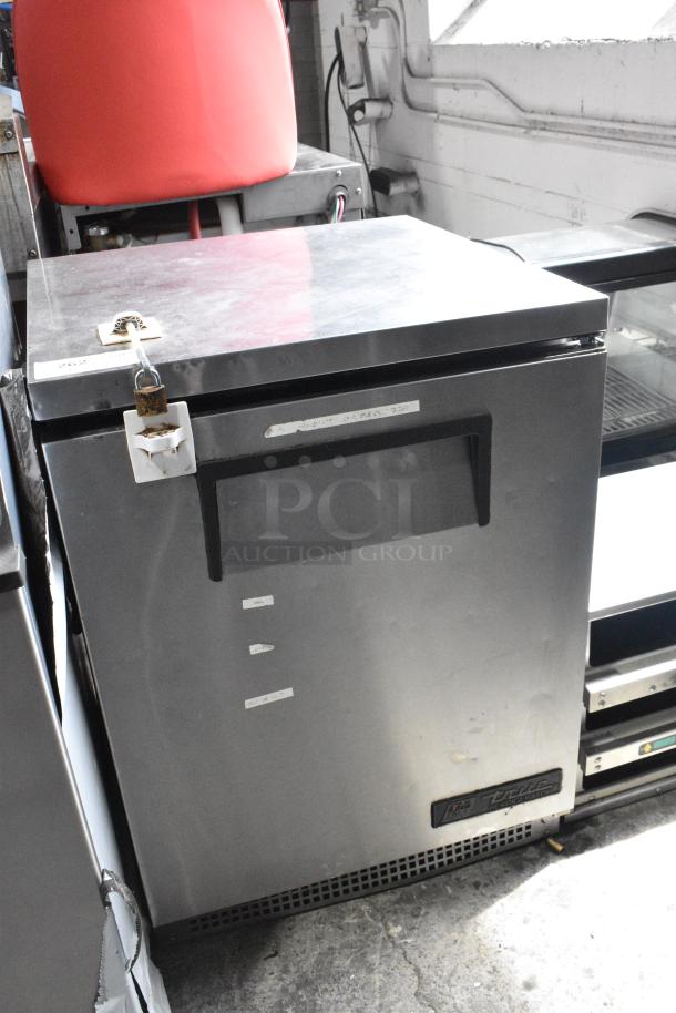 True TUC-24 Stainless Steel Commercial Single Door Undercounter Cooler. 115 Volts, 1 Phase. Tested and Working! - Image 6 of 6