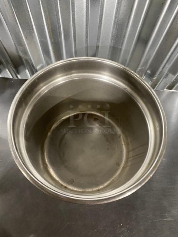 Commercial Stainless Steel Vegetable Inset Pans! 4X Your Bid! - Image 6 of 7