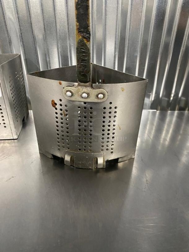 Commercial Stainless Steel Pasta Basket Insert! 2X Your Bid! - Image 3 of 6