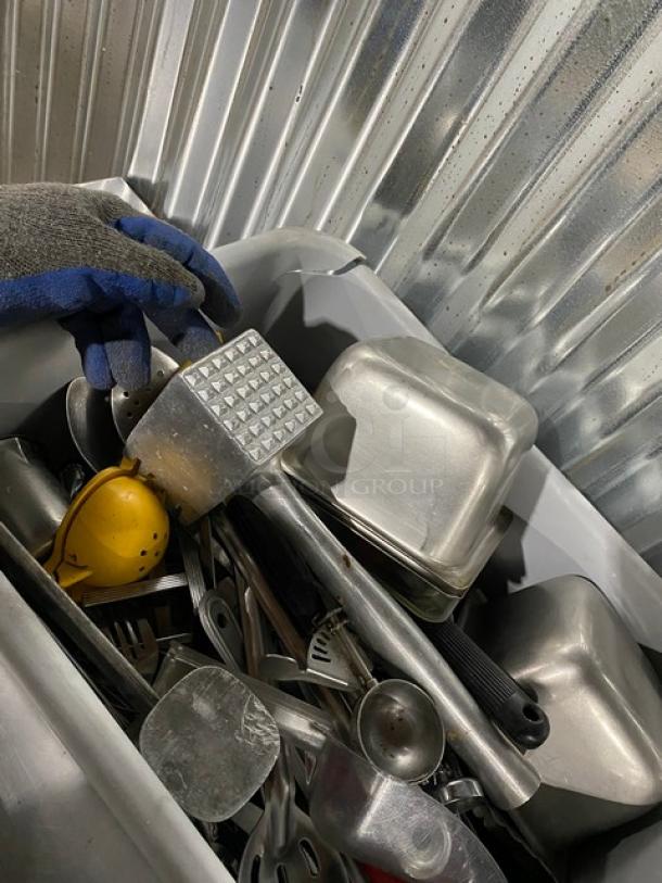 Lot Of Miscellaneous Kitchenware/Utensils! ALL ONE MONEY! - Image 7 of 8
