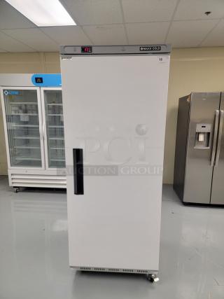 Maxx Cold Reach-In Solid Door Refrigerator!