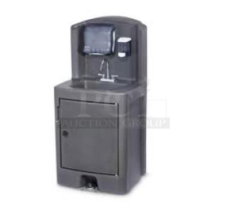 Crown-Verity Portable Hot/Cold Wash Station!