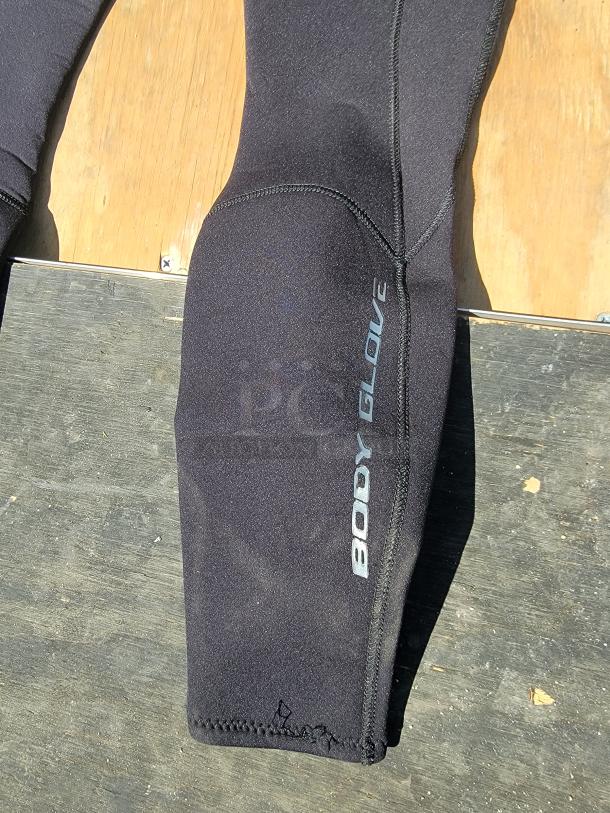 Body Glove 4/3mm Men's XL Back-zip Full Wetsuit - Image 8 of 10
