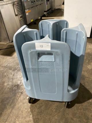 Metro Commercial Powder Blue/Grey Heavy Duty Poly 4-Compartment Poker Chip Style Dish Dolly/Caddie! Model: PCD9! On Casters!
