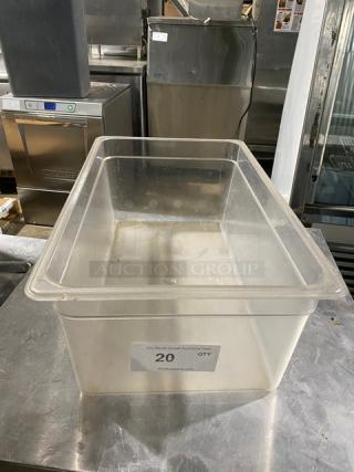 Cambro Camwear Series Commercial Clear Polycarbonate Food Storage Container!