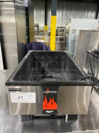 Vollrath Cayenne Series Commercial Stainless Steel Electric Powered Countertop Single Well Hot Food Warmer! Model: 1001 SN: N090-01613830-001! 120V! On Legs!