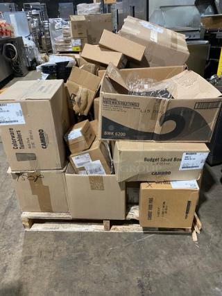 BRAND NEW! MIXED PALLET! Cambro Commercial Clear Polycarbonate 5 oz. Swirl Style Serving Bowls! 24 Per Case! Model: SRB5CW135! With Cambro Commercial Translucent Polypropylene ¼-Size 4” Deep Food Pan! 6 Per Case! Model: 44PP190! With Cambro Camwear Series Commercial Black Round Ribbed-Style Serving Bowls! 12 Per Case! Model: RSB8CW110! With Cambro Camwear Series Commercial Clear Polycarbonate 10 Oz. Shaker! With Fine Lid & Handle! 12 Per Case! Model: 96SKRF135! With Cambro Camwear Series Commercial White Polycarbonate 13” Solid Salad Bar/Buffet Serving Spoon! Model: SPO13CW148! With Multiple Boxes Of Miscellaneous Kitchenware! & More! ALL NEW IN THE BOX! 68X Your Bid!