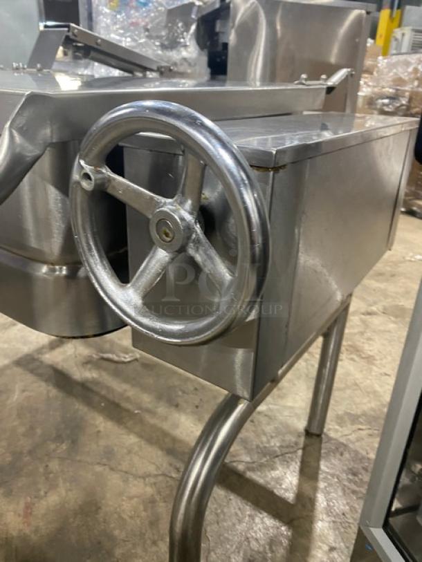 AMAZING! Groen Commercial Stainless Steel Electric Powered 40-Gal. Ultra Tilt Skillet/Tilted Braising Pan! 208V 3 Phase! On Legs! WORKING WHEN REMOVED! - Image 5 of 9