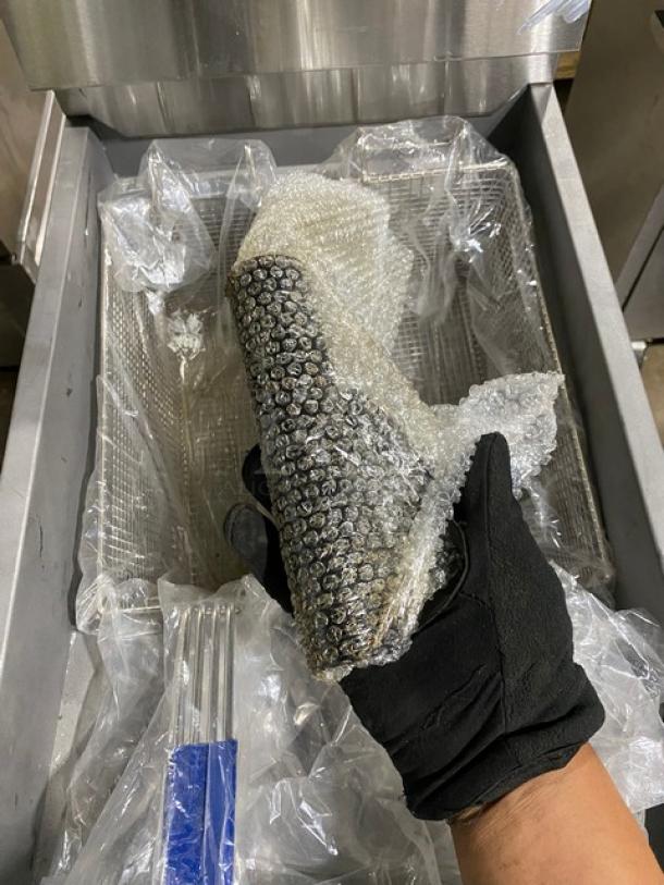 NEW! SCRATCH-N-DENT! Migali! 2022! Late Model! Commercial Stainless Steel Natural Gas Powered 50 Lb. Deep Fat Fryer! With Back Splash & Basket Hanger! With New Frying Baskets! Model: C-F50-NG SN: C-F50-NGUSB100322081000920023! - Image 7 of 13