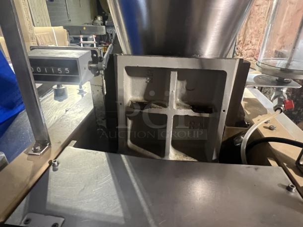 Benier Bread Divider 
Model # B8012 - Image 2 of 6