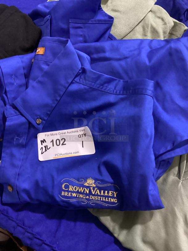 Crown Valley Brewing & Distilling Industrial Style Mens Button Down Shirt 
Size 2XL - Image 2 of 2