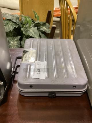 Detecto 250 lb Universal CommercialScale