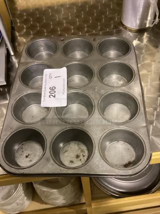 Non-Stick 12-Cup Cupcake Pan
Qty 1