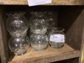 Small Fishbowl Style Centerpiece/ Candle Holder
Qty 11 
Your Bid x 11