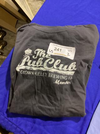 The Pub Club Crown Valley Brewing Member T-Shirt 
Size Small 
Qty 2