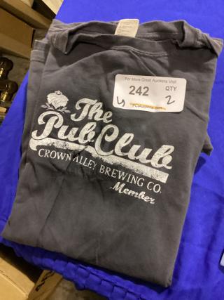 The Pub Club Crown Valley Brewing Member T-Shirt 
Size Small 
Qty 2