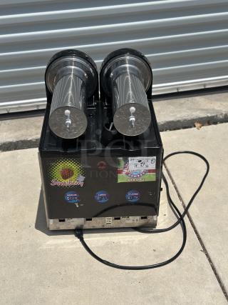 Curtis - Twin Bowl Frozen Beverage Machine. 115 V, 60 HZ, 12.4 A. Serial Number 13541276.