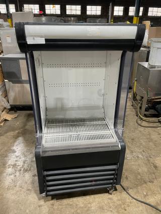 True Commercial Black Vertical Air-Curtain Refrigerated Open Grab-N-Go Merchandiser Display Case! Model: TAC-14GS SN:5175185! 115V 1 Phase! On Legs!