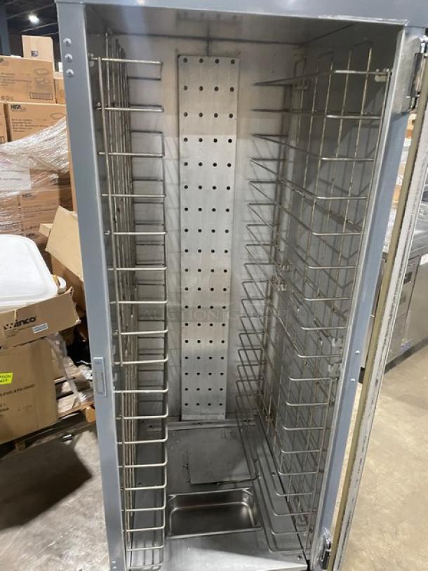 Carter Hoffmann Hot Logix Series Commercial Electric Powered Full Height Non-Insulated 18-Pan Heated Holding Cabinet! With Built In Pan Holding Rack! Model: HL1-18-9 SN: 052015556750! 120V 1 Phase! On Casters! - Image 6 of 8
