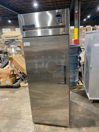 True Commercial Stainless Steel Solid Single Door Reach In Refrigerator! With TrueTemp Energy Saver! With Poly Coated Wire Racks! Model: TG1R-1S SN: STAR257006! 115V 1 Phase!