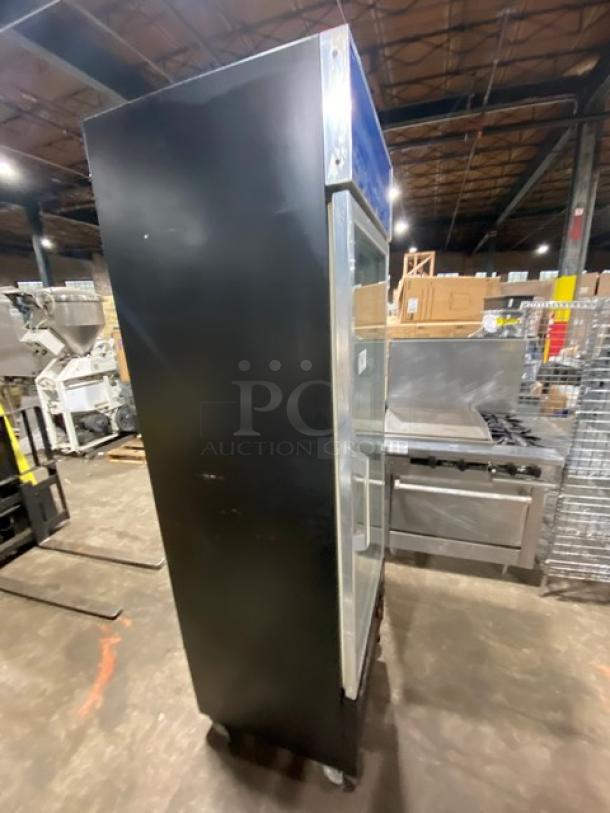 Spartan Commercial Single Glass Door Reach In Merchandiser Refrigerator! With Poly Coated Wire Racks! Model: SGM-26RV SN: 6452310314121601! 115V! On Casters! - Image 2 of 7