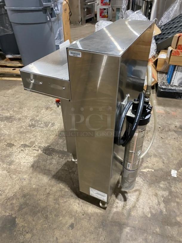 Fetco Commercial Stainless Steel Electric Powered Countertop Automatic Twin Coffee Brewer! With Hot Water Dispenser! Model: CBS-52H15 SN: 11286503A! 240V 1 Phase! On Legs! - Image 4 of 9