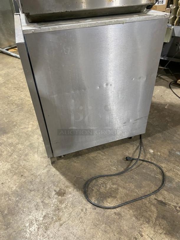 Delfield Commercial Stainless Steel Solid Single Door Undercounter Refrigerator! Model: 406CA-DHL-DD1 SN: 0508036102880-T! 115V 1 Phase! On Casters! - Image 3 of 7