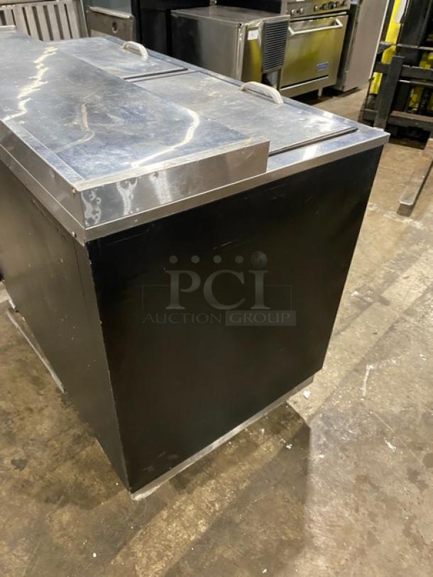 Blue Air Commercial Black Powder Coated Horizontal Bottle Cooler! With Double Stainless Steel Sliding Top Lids! Model: BBC-50B SN: EQQ-BABC50-0004! 115V 1 Phase! - Image 4 of 9