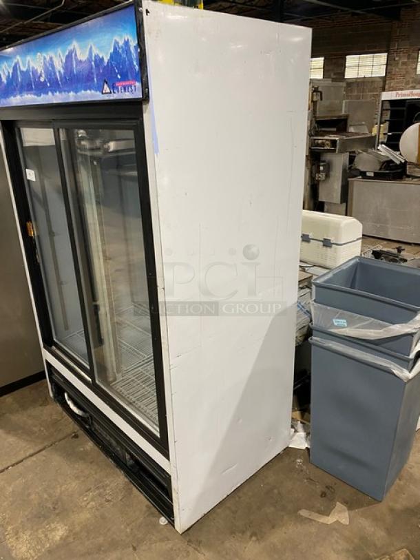 Everest Commercial White Double Glass Sliding Door Reach In Merchandiser Refrigerator! With Poly Coated Wire Racks! Model: EMGR48 SN: BMGR4806010028! 115V 1 Phase! - Image 2 of 8