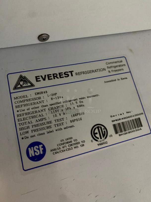 Everest Commercial White Double Glass Sliding Door Reach In Merchandiser Refrigerator! With Poly Coated Wire Racks! Model: EMGR48 SN: BMGR4806010028! 115V 1 Phase! - Image 7 of 8