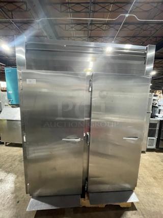 Traulsen Commercial Stainless Steel Solid 2 Door Roll-Through Refrigerator! With Left Hinged Doors!  Model: RRI232LPUT-FHS SN: T47765E03! 115V 1 Phase!