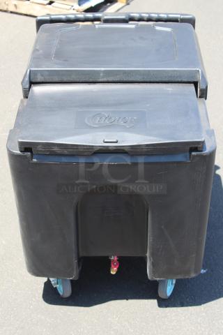 BRAND NEW! OUT OF ORIGINAL PACKAGING!! Choice 125 lb. Black Mobile Ice Bin. 32x23x29 - Item #1189045