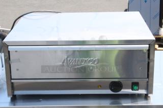 BRAND NEW SCRATCH-N-DENT! Avantco BW32 Stainless Steel 32 Bun Warmer - 120V, 450W. SERIAL#: CK-240740R- 286
