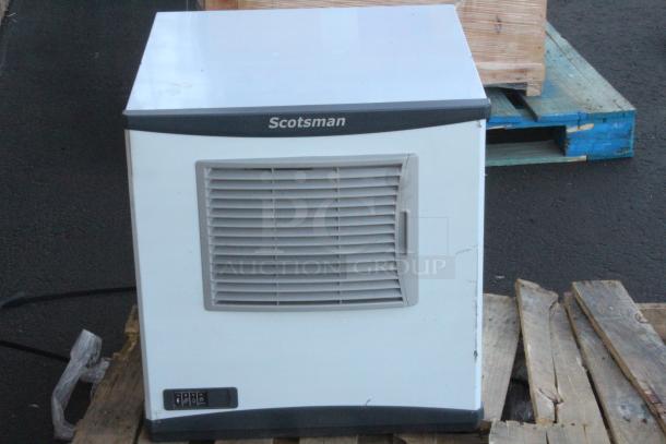 BRAND NEW! Scotsman NS0622A-1B Prodigy® Plus Series 22" Air Cooled Nugget Ice Machine - 643 lb., 115 Volts	16 Amps	1 Phase. S/N: 24111320015573. Minor scuff marks. See photos. - Image 1 of 8
