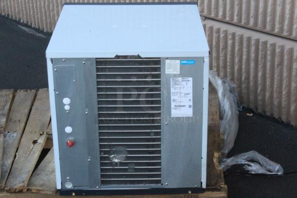BRAND NEW! Scotsman NS0622A-1B Prodigy® Plus Series 22" Air Cooled Nugget Ice Machine - 643 lb., 115 Volts	16 Amps	1 Phase. S/N: 24111320015573. Minor scuff marks. See photos. - Image 3 of 8