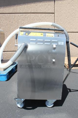 BRAND NEW SCRATCH-N-DENT! Vito Fryfilter VITO XM 137 lb. Mobile Fryer Oil Filter System - 100-120V, 1,200W. SN: 1753