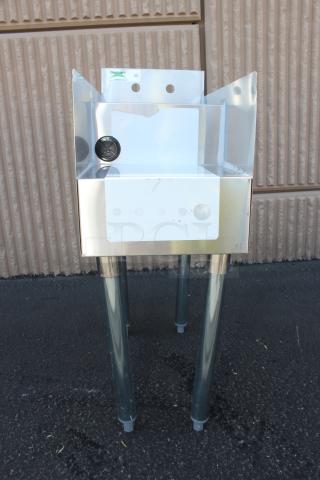 BRAND NEW SCRATCH-N-DENT! Regency 600BSD231246G 12" x 23" Stainless Steel Blender Station with Dump Sink and Faucet. Faucet not included.