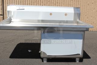 BRAND NEW SCRATCH-N-DENT! Steelton 522CS11818LT 38 3/4" 18-Gauge Stainless Steel One Compartment Commercial Sink with Left Drainboard - 18" x 18" x 12" Bowl	. Sink component only.