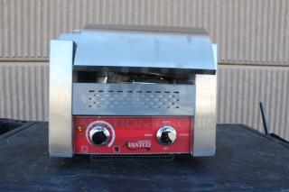 BRAND NEW SCRATCH-N-DENT! Avantco T140 Commercial 10" Wide Conveyor Toaster with 3" Opening - 120V, 1750W - 300 Slices per Hour. Serial Number: 1224140686 Unit is Dented.